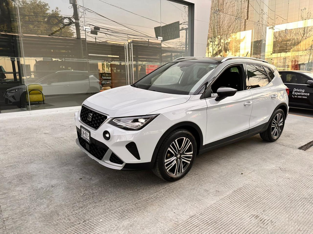 Seat Arona