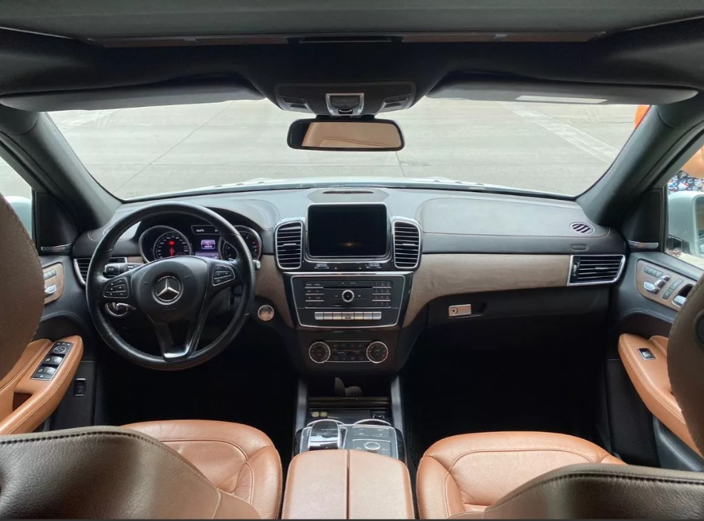 Mercedes Benz GLE 500